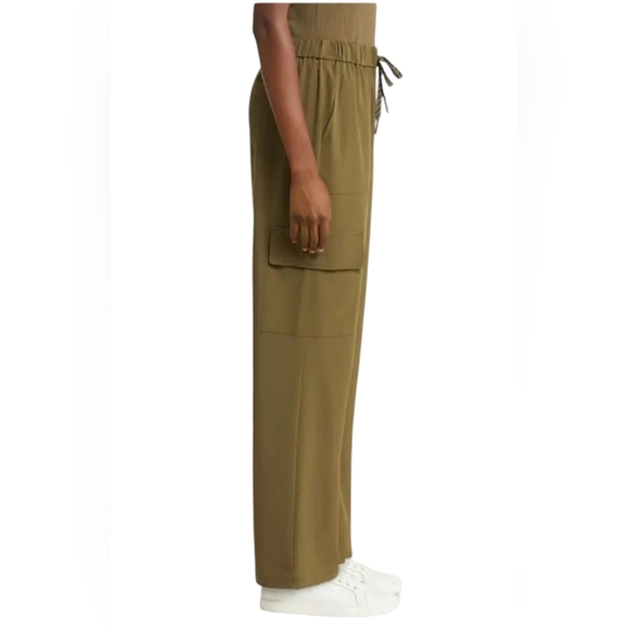 🎉Host Pick🎉 Zella Interval Utility Cargo Pants Olive Night sz Small(4-6) NWT - Picture 7 of 8